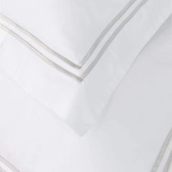 Luxury Bed set grey organic cotton close up